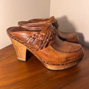 Frye Ella Braided Leather Clog Mules Size 8
